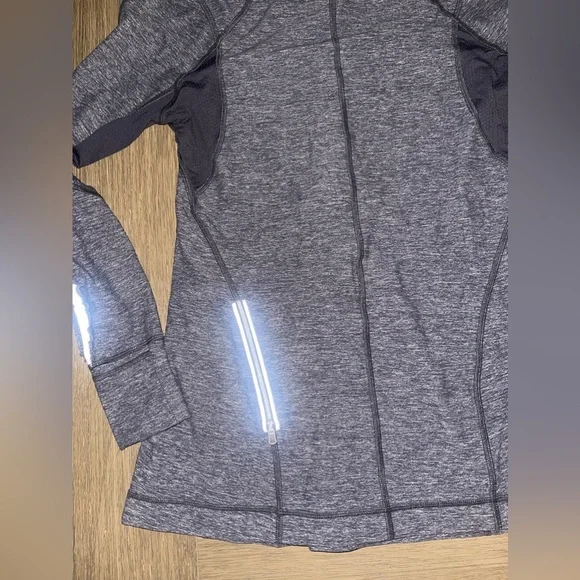 Lululemon Womens Half Zip size 10 - Picture 5 of 8